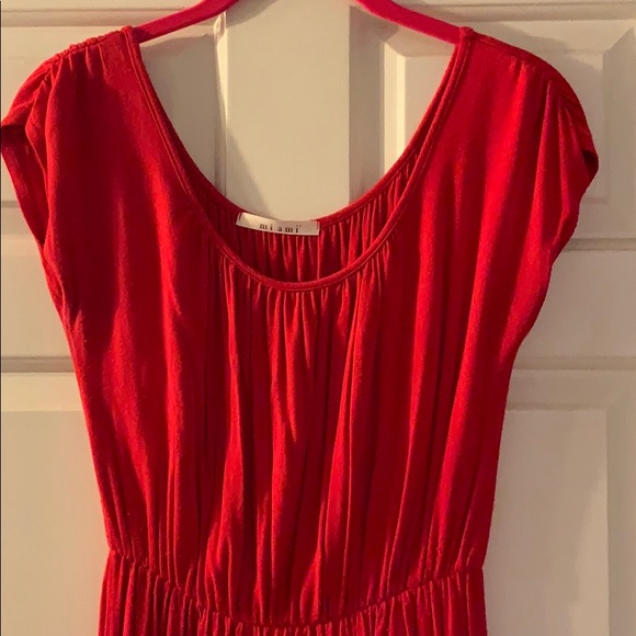 Red Dress - Picture 4 of 5